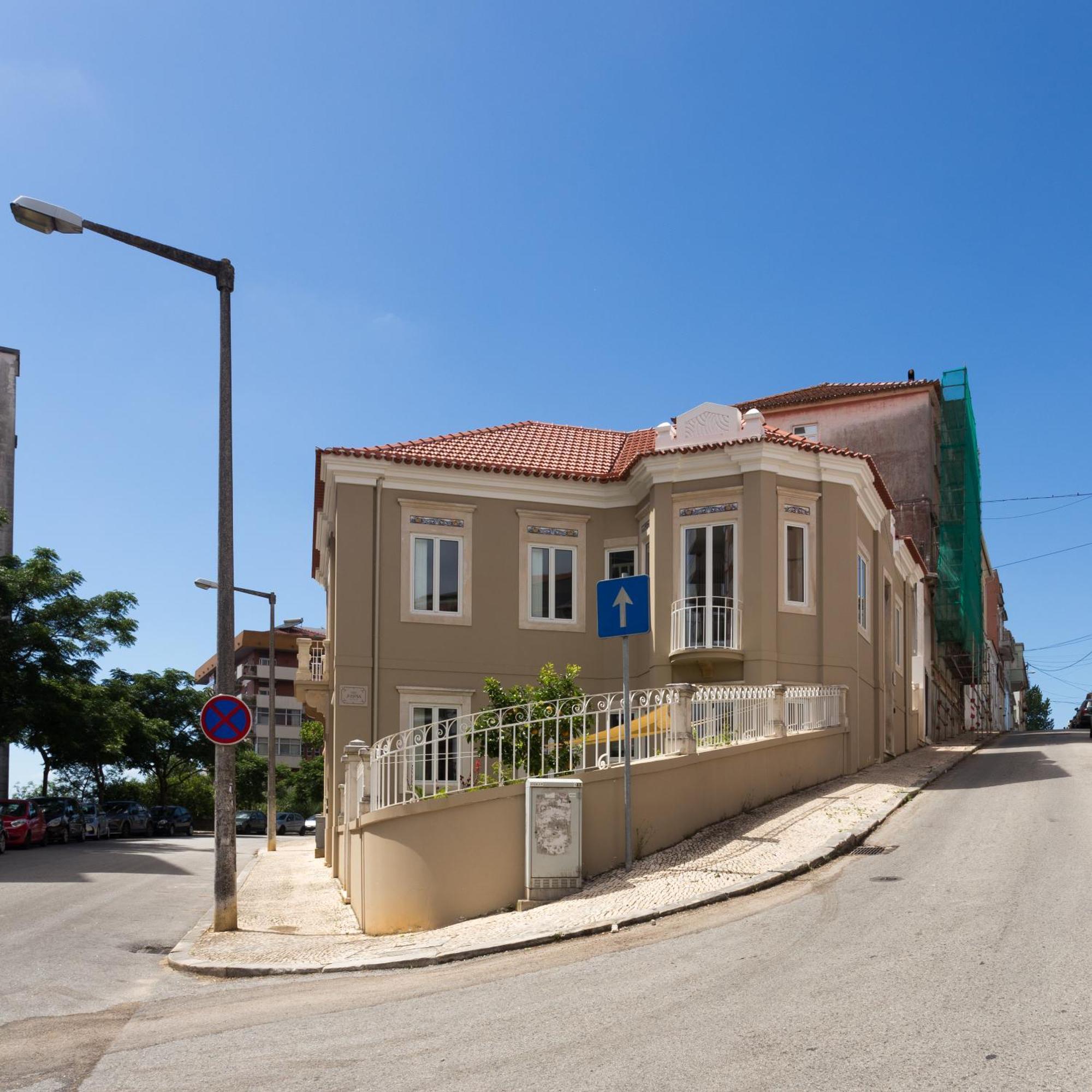 Vila Julieta Guesthouse Coïmbre Extérieur photo